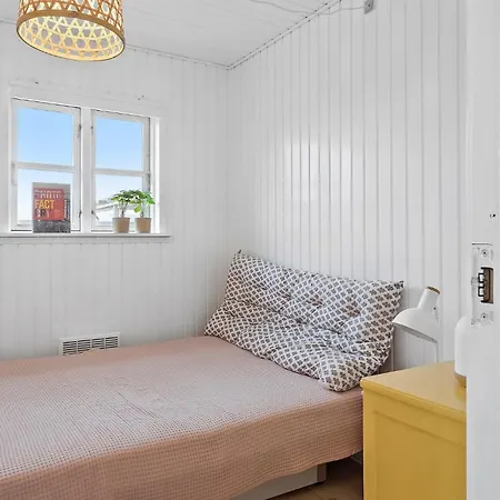 2 Bedroom Awesome In Otterup